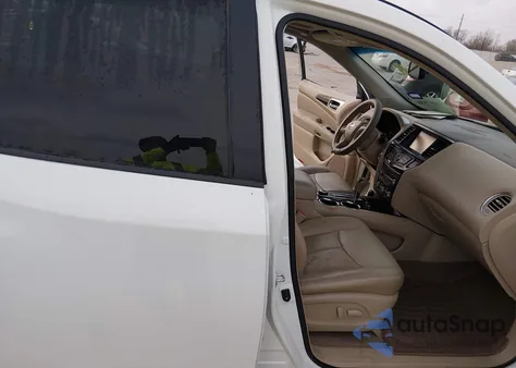 2014 Nissan Pathfinder Hybrid Platinum z USA, uszkodzony, nr VIN 5N1CR2MM9EC637353